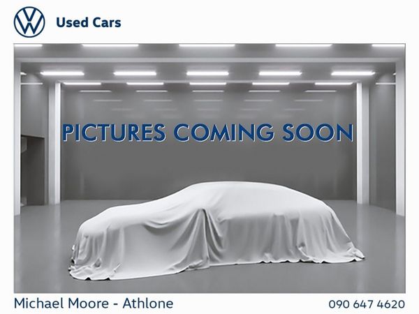 Volkswagen Passat Saloon, Diesel, 2021, Blue