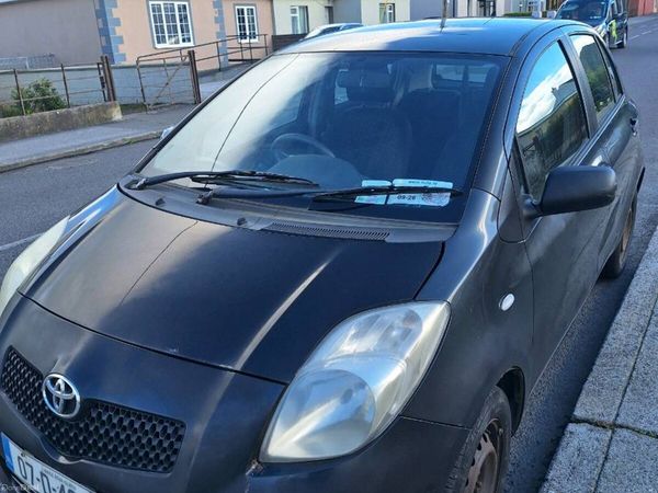 Toyota Yaris Hatchback, Petrol, 2007, Black