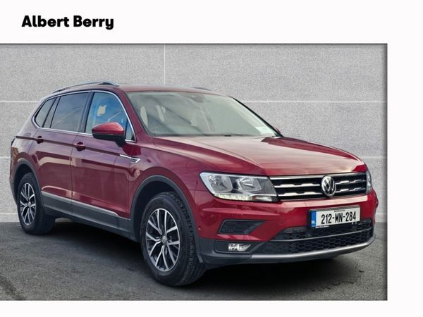 Volkswagen Tiguan Estate, Diesel, 2021, Red