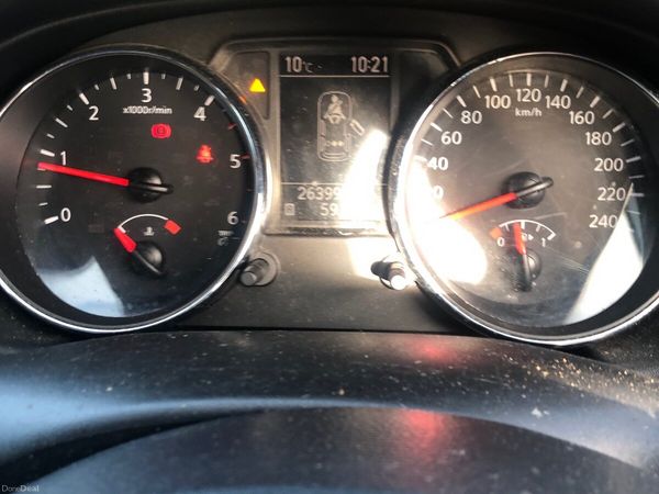 Nissan Qashqai Hatchback, Diesel, 2010, Black