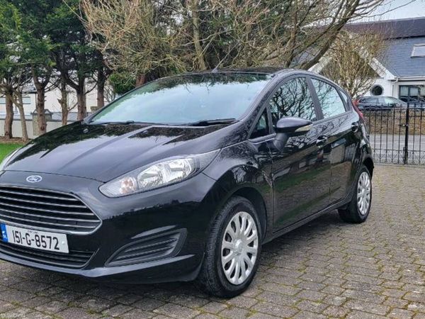 Ford Fiesta Hatchback, Diesel, 2015, Black