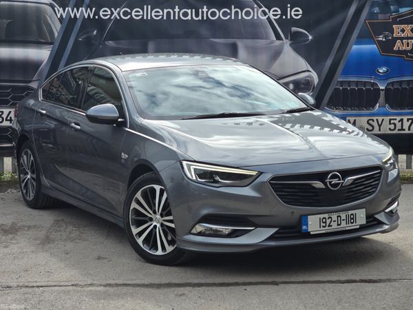 Opel Insignia Hatchback, Diesel, 2019, Grey