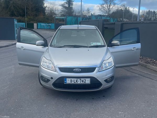 Ford Focus Hatchback, Diesel, 2011, Silver