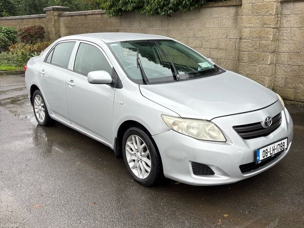Toyota Corolla Saloon, Diesel, 2008, Silver