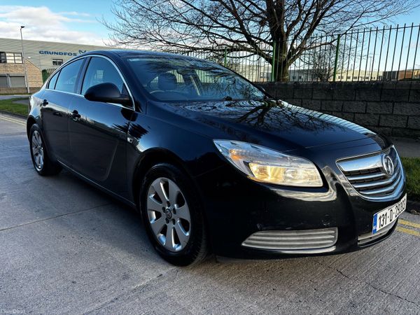 Vauxhall Insignia Hatchback, Diesel, 2013, Black