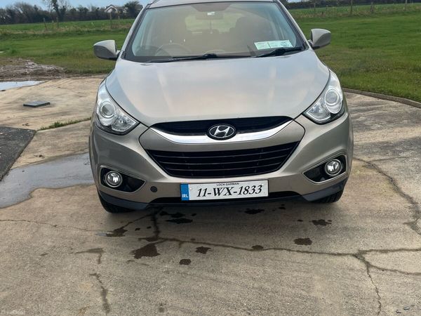 Hyundai ix35 SUV, Diesel, 2011, Silver