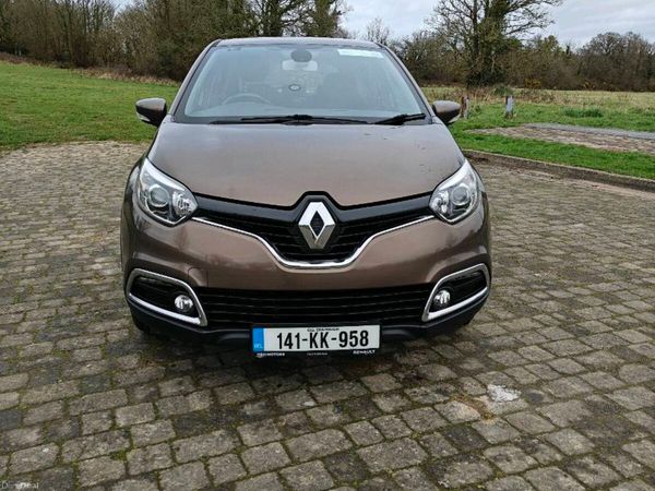 Renault Captur Hatchback, Diesel, 2014, Brown