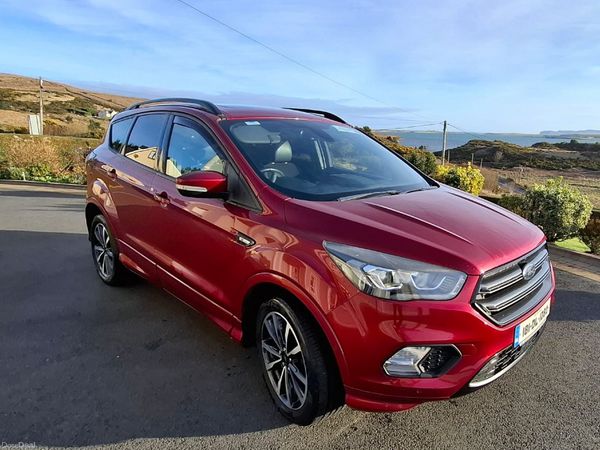 Ford Kuga SUV, Diesel, 2018, Red