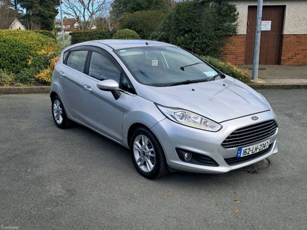 Ford Fiesta Hatchback, Diesel, 2016, Silver