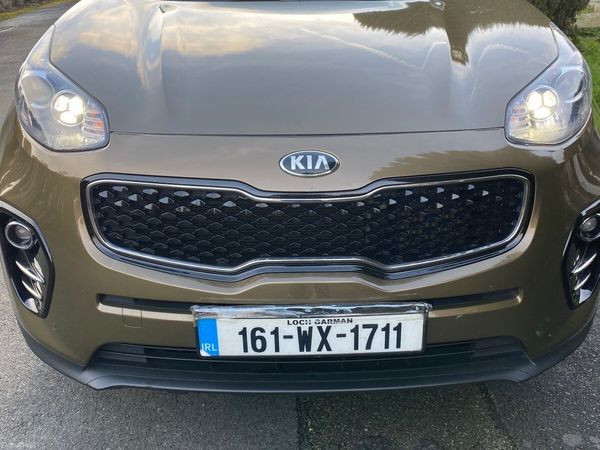 Kia Sportage SUV, Diesel, 2016, Green