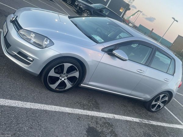 Volkswagen Golf Estate, Petrol, 2013, Silver