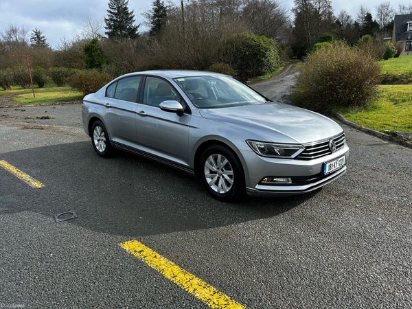 Volkswagen Passat Saloon, Diesel, 2018, Grey