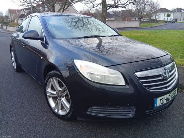 Vauxhall Insignia Saloon, Diesel, 2013, Black