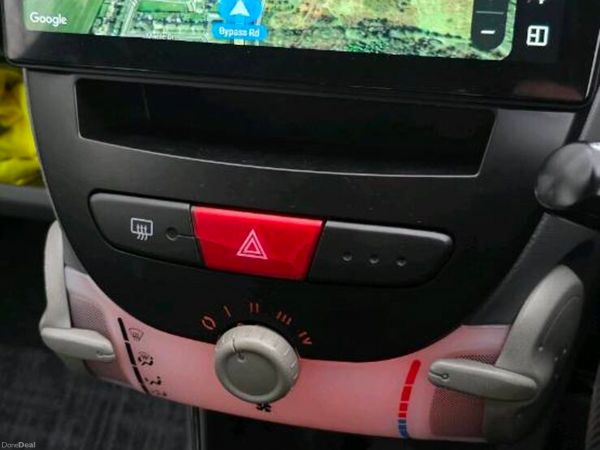 Toyota Aygo Hatchback, Petrol, 2007, Silver