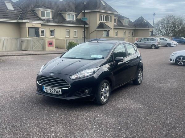 Ford Fiesta Hatchback, Petrol, 2015, Black