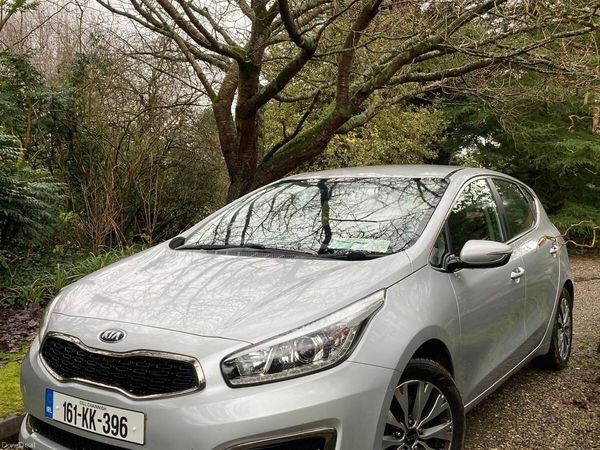Kia Ceed Hatchback, Diesel, 2016, Silver