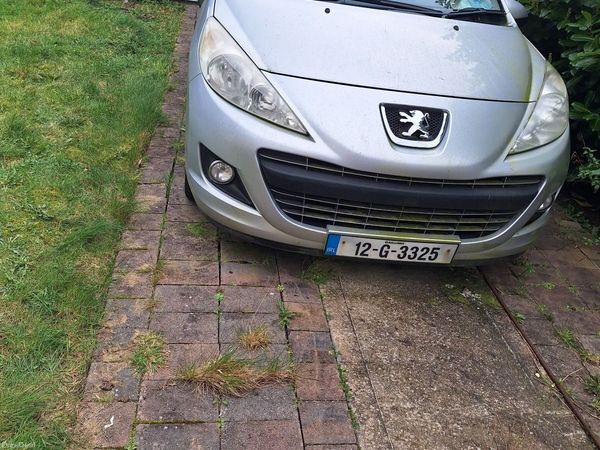 Peugeot 207 Hatchback, Diesel, 2012, Grey