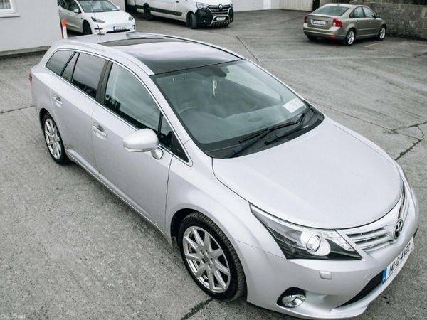 Toyota Avensis Estate, Diesel, 2014, Silver