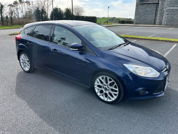Ford Focus Hatchback, Diesel, 2012, Blue