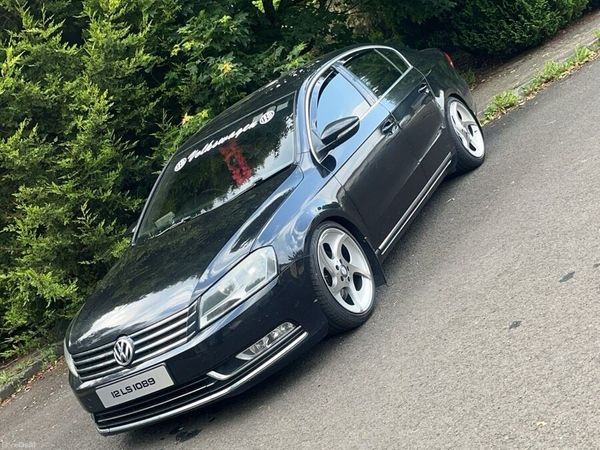 Volkswagen Passat Saloon, Diesel, 2012, Black