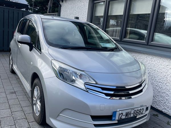 Nissan Note MPV, Petrol, 2012, Silver