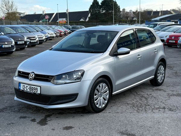 Volkswagen Polo Hatchback, Petrol, 2012, Silver