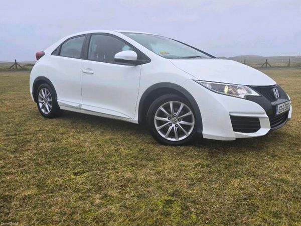 Honda Civic Hatchback, Petrol, 2015, White