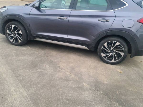 Hyundai Tucson SUV, Diesel, 2019, Grey