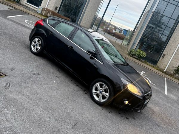 Ford Focus Hatchback, Diesel, 2014, Black