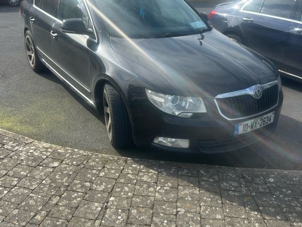 Skoda Superb Saloon, Diesel, 2010, Black