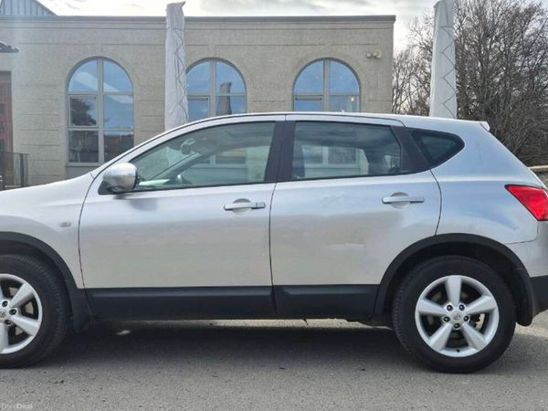 Nissan Qashqai Hatchback, Petrol, 2008, Silver