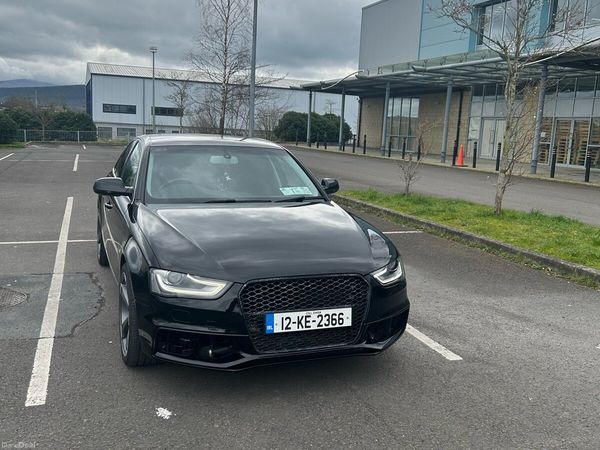Audi A4 Saloon, Diesel, 2012, Black
