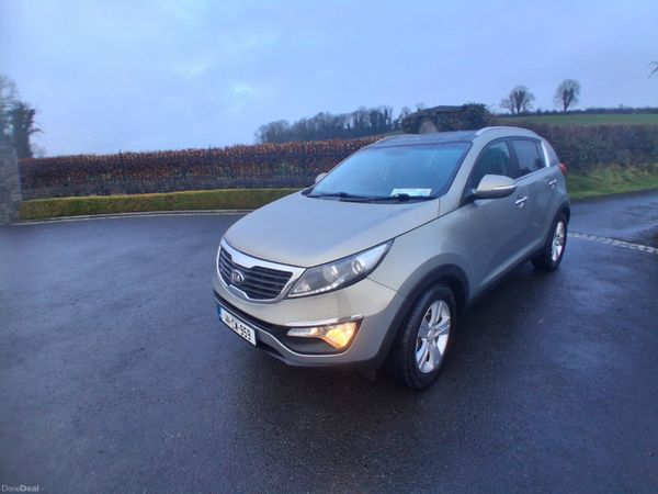 Kia Sportage SUV, Diesel, 2014, Silver