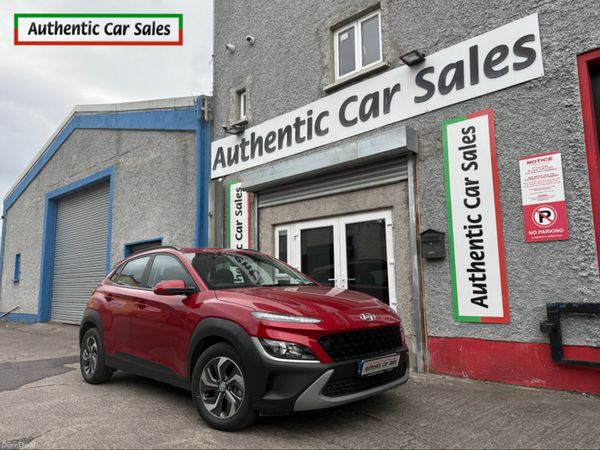Hyundai KONA Hatchback, Petrol Hybrid, 2022, Red