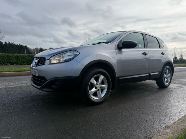 Renault Clio Hatchback, Diesel, 2013, Silver