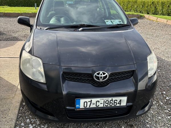 Toyota Auris Hatchback, Petrol, 2007, Black