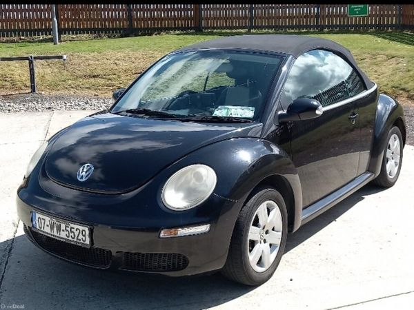 Volkswagen Beetle Convertible, Petrol, 2007, Black