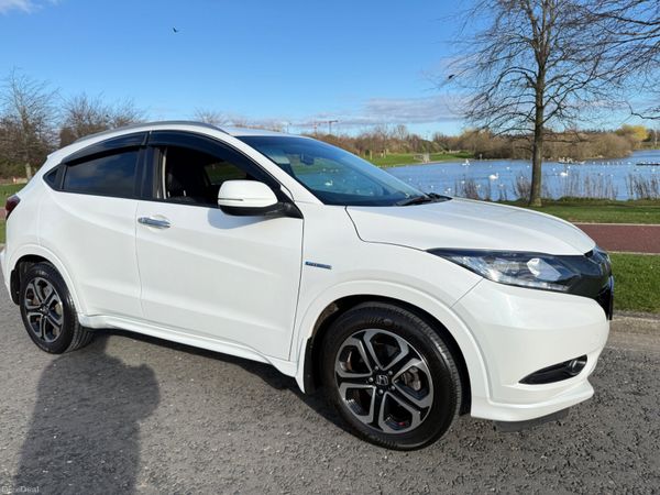 Honda Vezel MPV, Petrol Hybrid, 2015, White