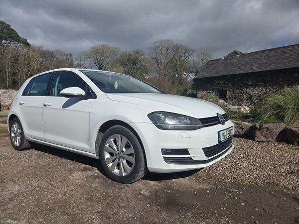 Volkswagen Golf Hatchback, Petrol, 2015, White