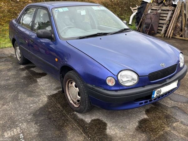 Toyota Corolla Saloon, Petrol, 1998, Blue