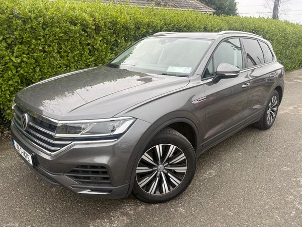 Volkswagen Touareg SUV, Diesel, 2019, Grey