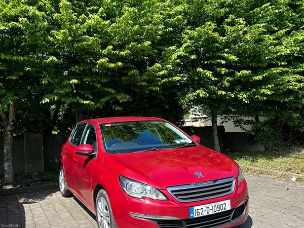 Peugeot 308 Hatchback, Diesel, 2016, Red