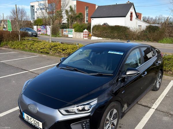 Hyundai IONIQ Hatchback, Electric, 2019, Black