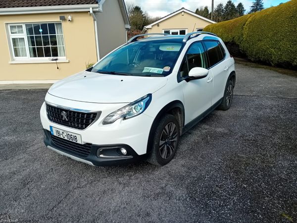 Peugeot 2008 Estate, Petrol, 2019, White