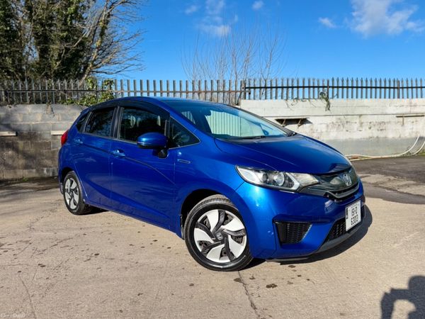 Honda Fit Hatchback, Petrol Hybrid, 2015, Blue