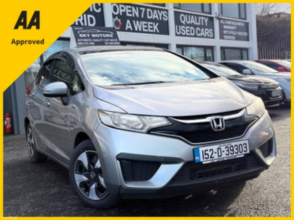 Honda Fit Hatchback, Petrol Hybrid, 2015, Grey