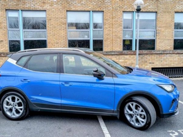 SEAT Arona SUV, Petrol, 2023, Blue