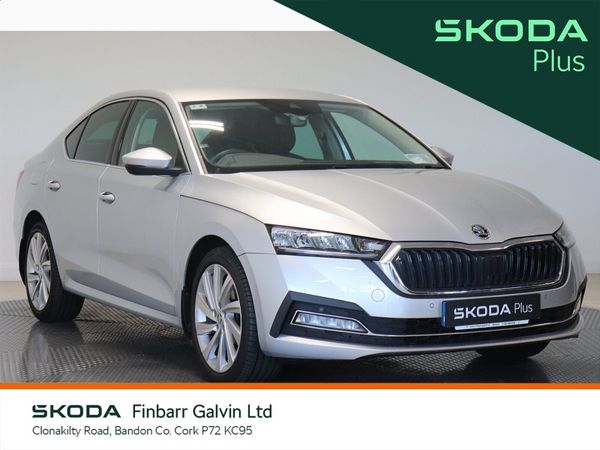 Skoda Octavia Saloon, Petrol, 2022, Grey