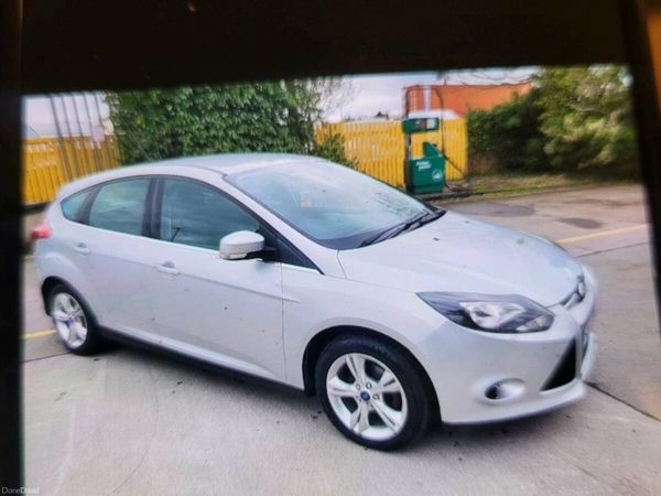 BMW 1-Series Hatchback, Petrol, 2013, White