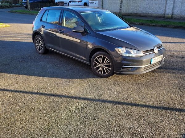 Volkswagen Golf Hatchback, Diesel, 2017, Grey